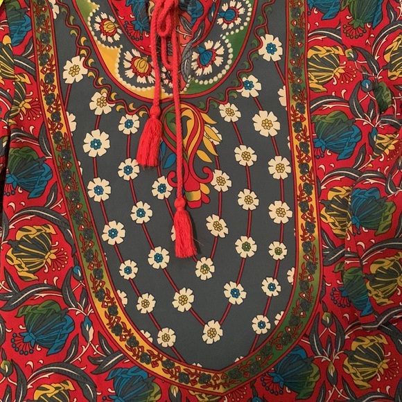 🌺 2 for $23 🌺 Multi-Colored 3/4 Sleeve Tunic - Picture 5 of 7